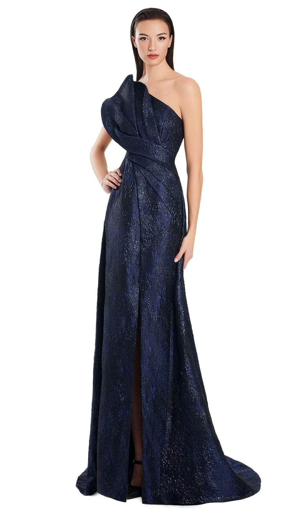 EVENING GOWN 3067