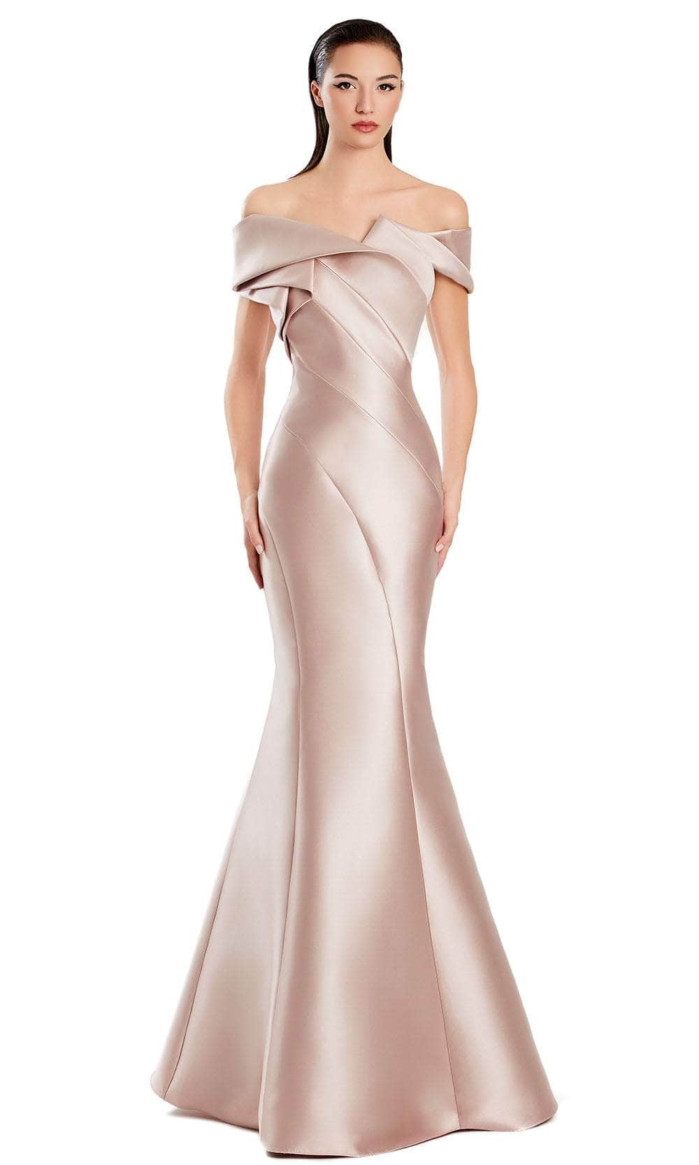 EVENING GOWN 3079