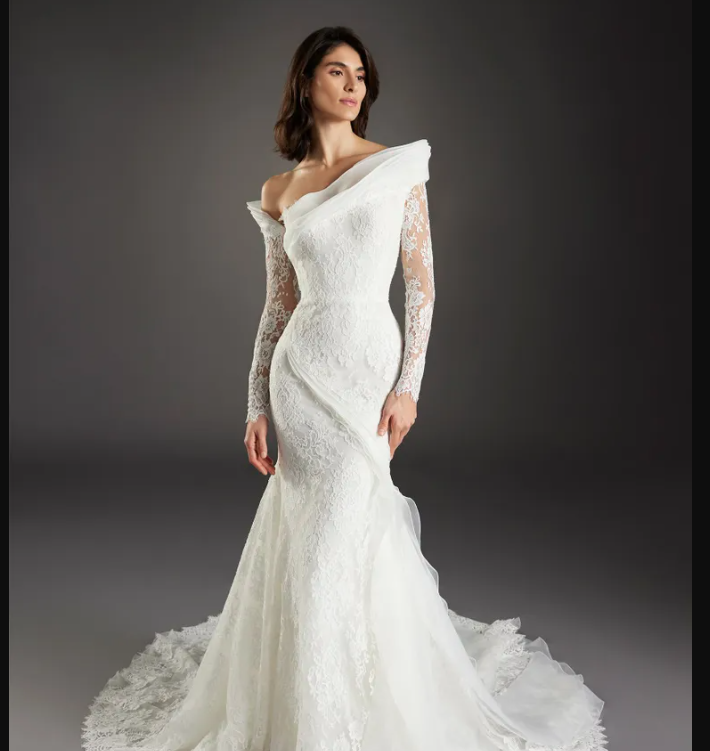 custom wedding dresses