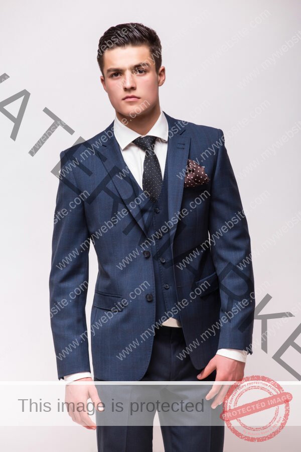 COAT 105